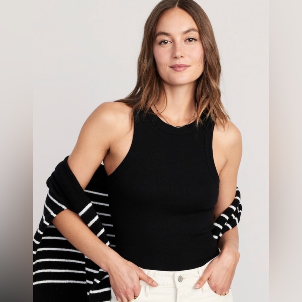Old Navy Rib-Necked Cropped Tank Tops. Black & white, both Women’s Small 2 count